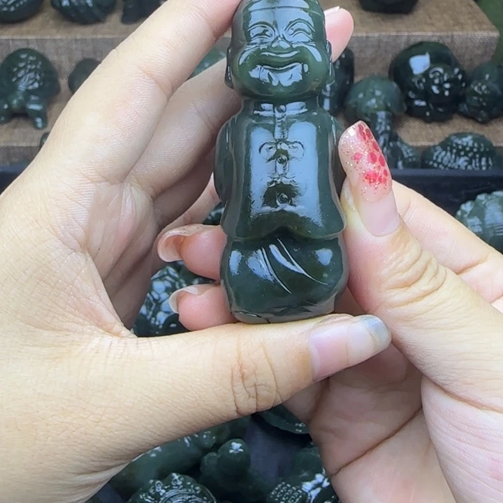 和田玉（糖玉）未镶嵌挂件