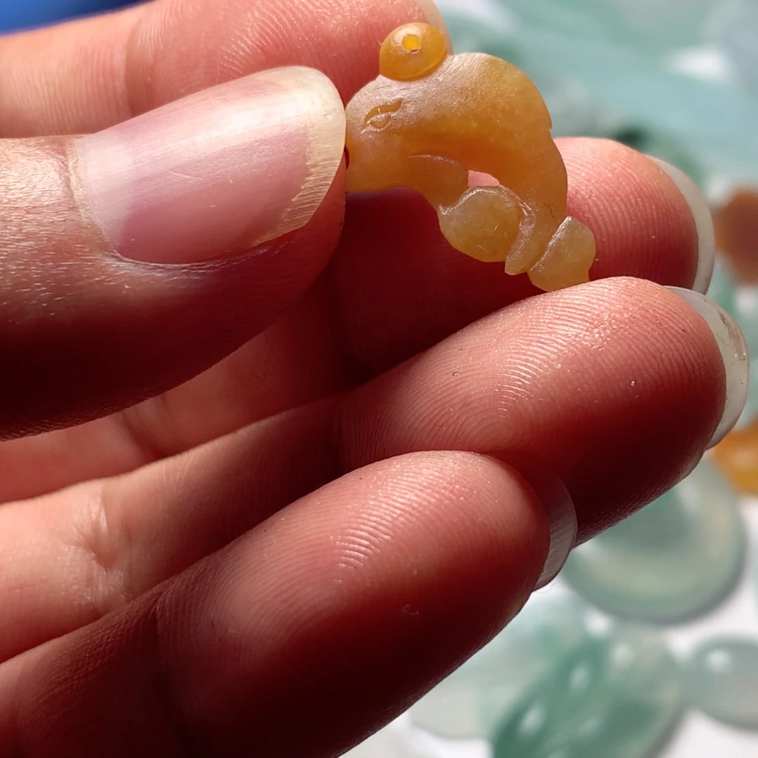 定制翡翠未镶嵌包工