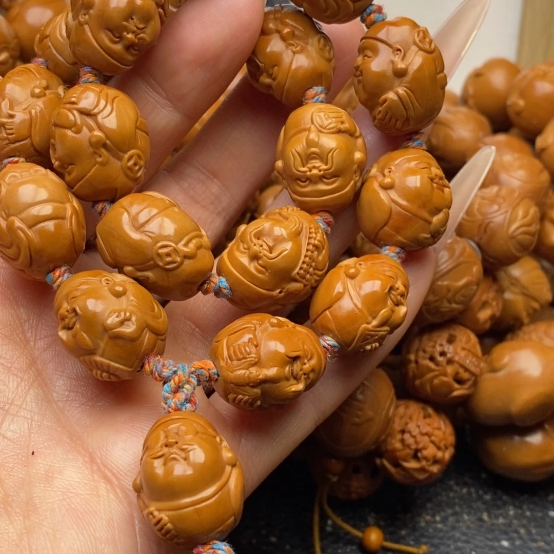 K****手串橄榄核十八路财神