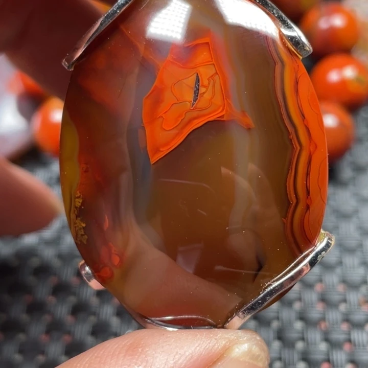 七***哥玛瑙/玉髓未镶嵌颈饰