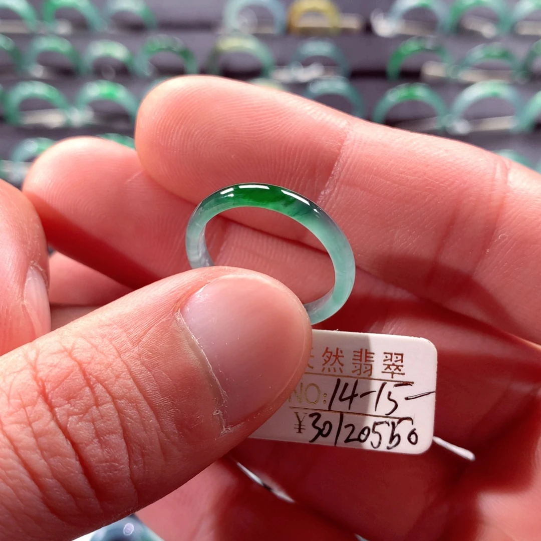 翡翠未镶嵌戒指翡翠戒指