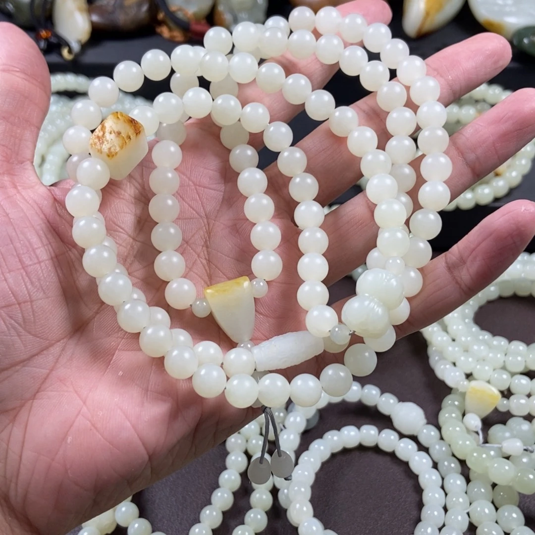 清***申和田玉未镶嵌挂件