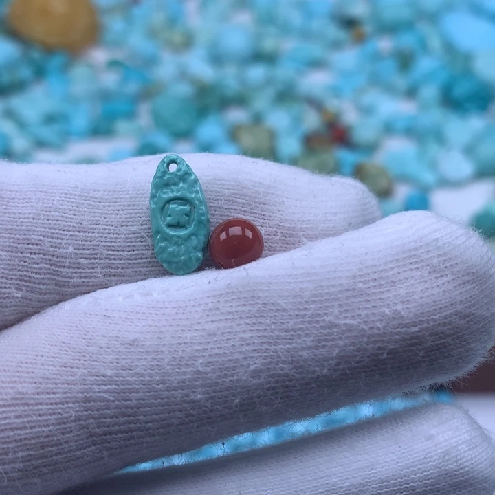 南红玛瑙未镶嵌珠宝奇石