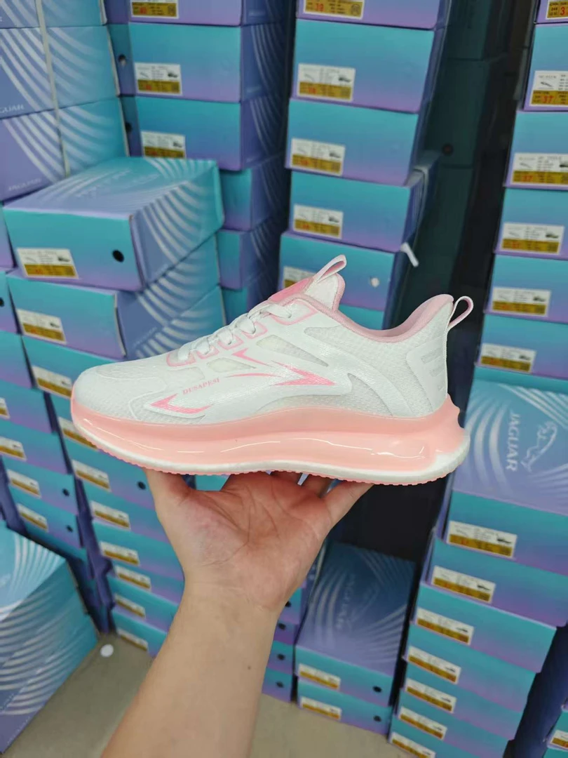 春夏休闲保暖柔软运动跑步鞋运动鞋777