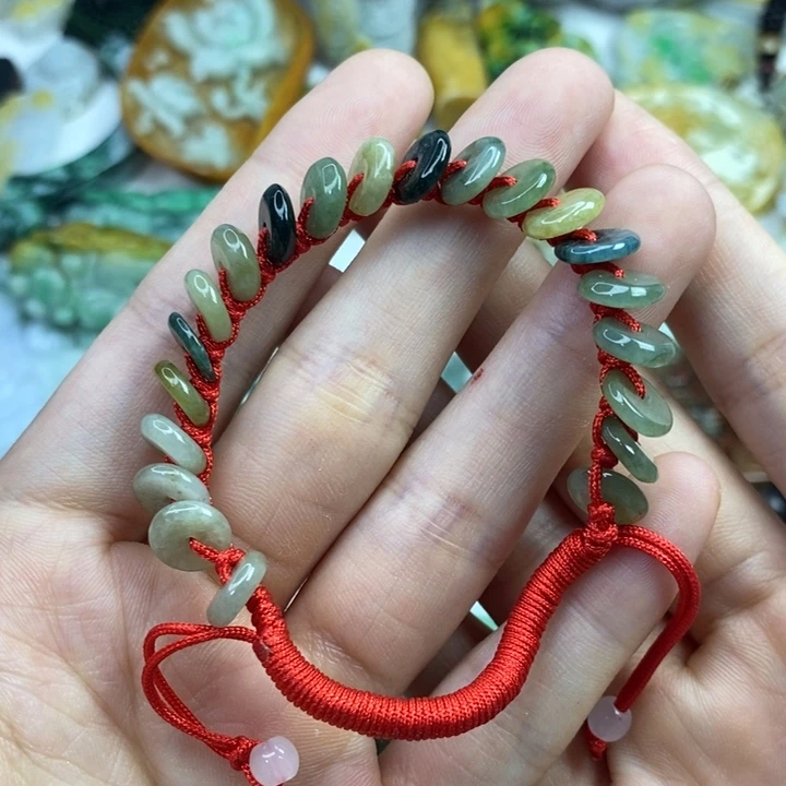 翡翠未镶嵌颈饰?****?