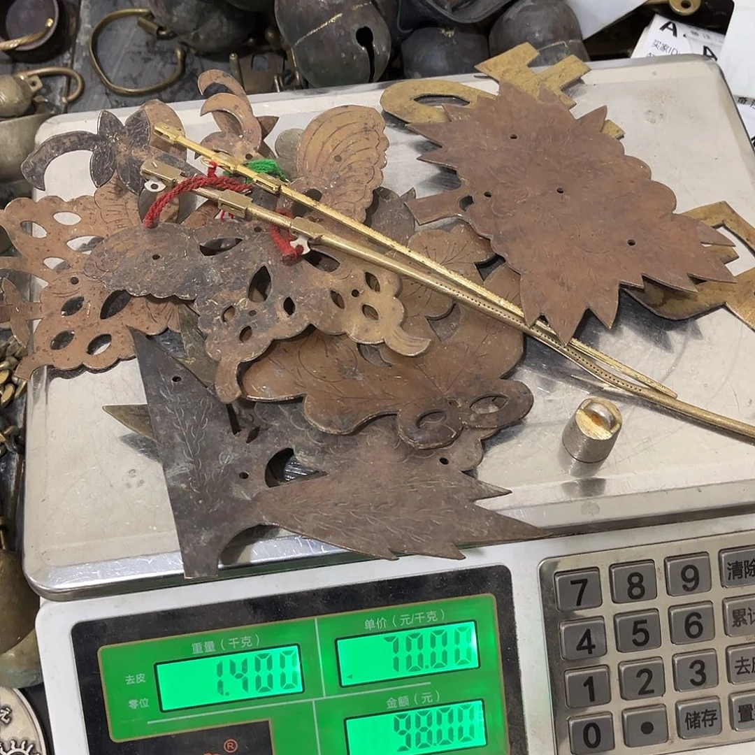 爱***3闪电购铜摆件工艺品