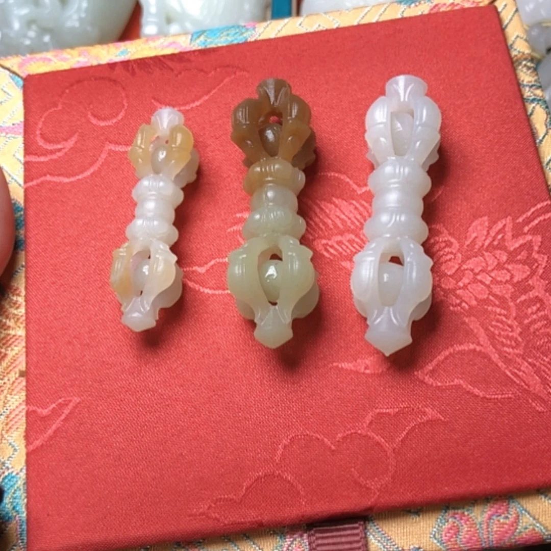 【闪购商品】未镶嵌和田玉挂件