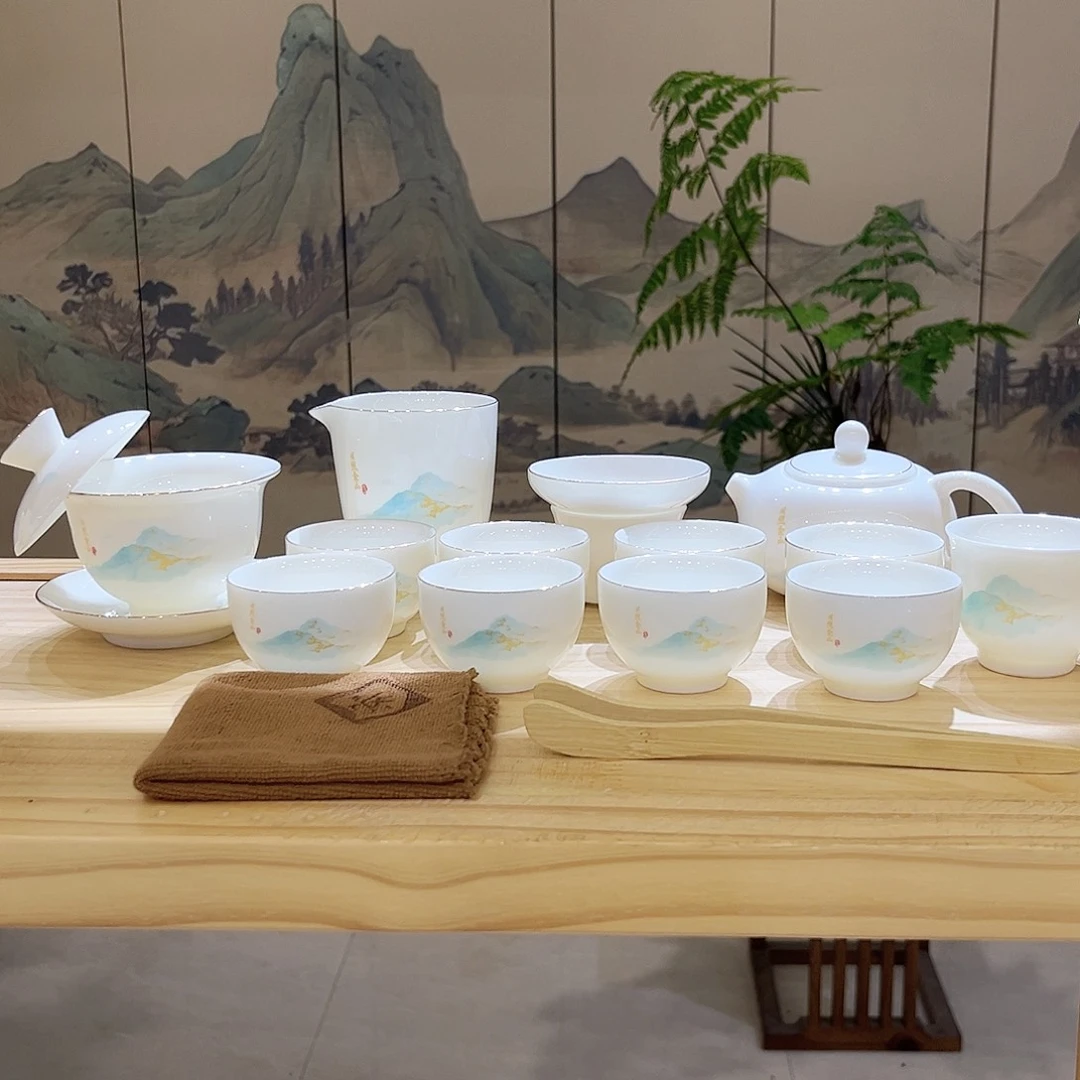 【都彩】日照金山羊脂玉瓷16头