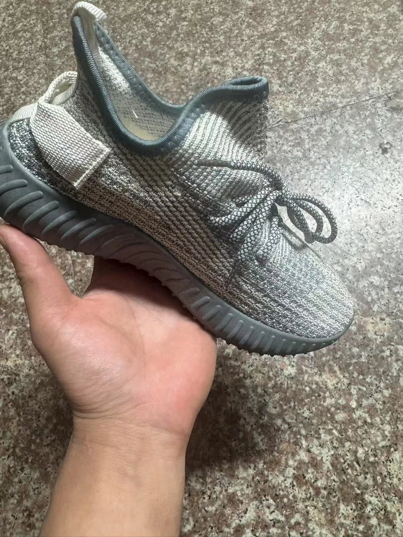 爆款三防鞋四季款防水防污时尚休闲情侣飞织鞋防水鞋男女同款