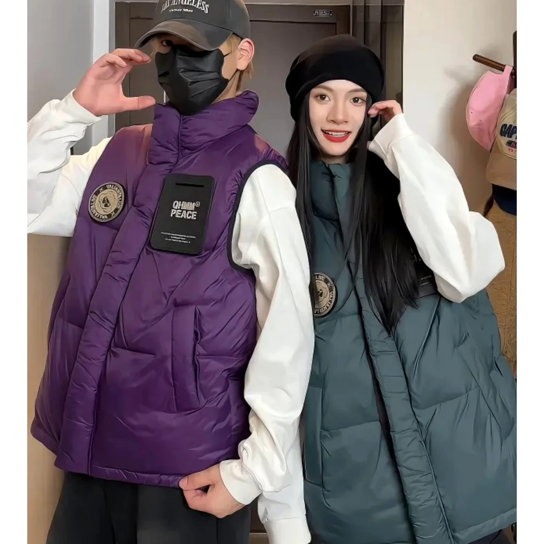 美式高街立领羽绒服马甲情侣秋冬加厚轻盈保暖魔术贴标坎肩外套男