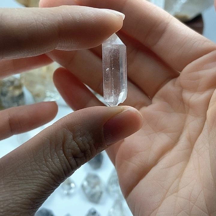 水晶颈饰未镶嵌双尖