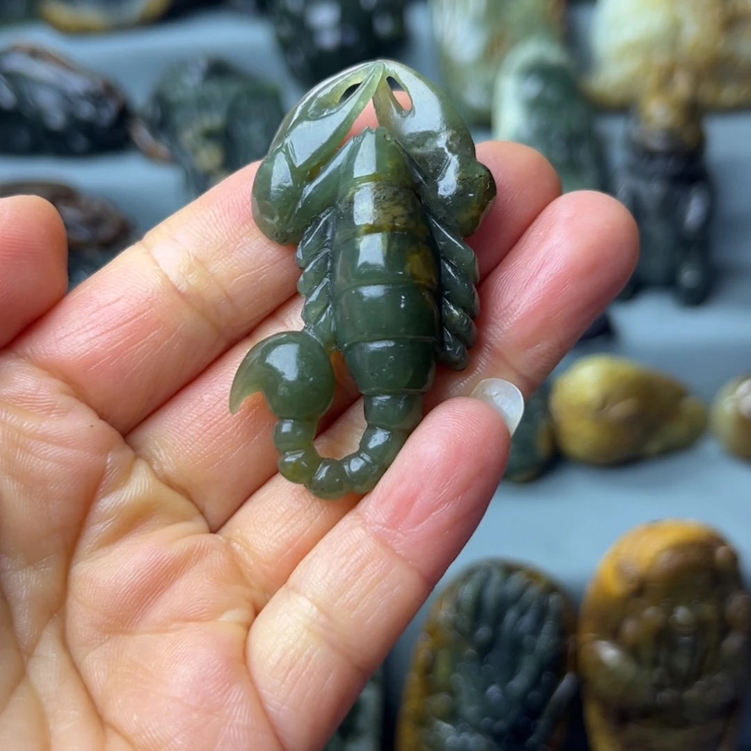 岫岩河磨玉（透闪石质玉）未镶嵌挂件