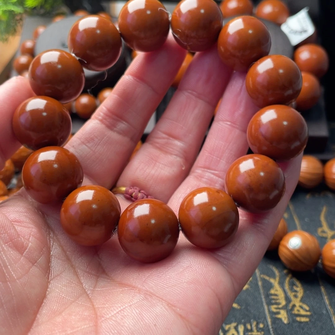 假***面橄榄核吊坠橄榄1.8