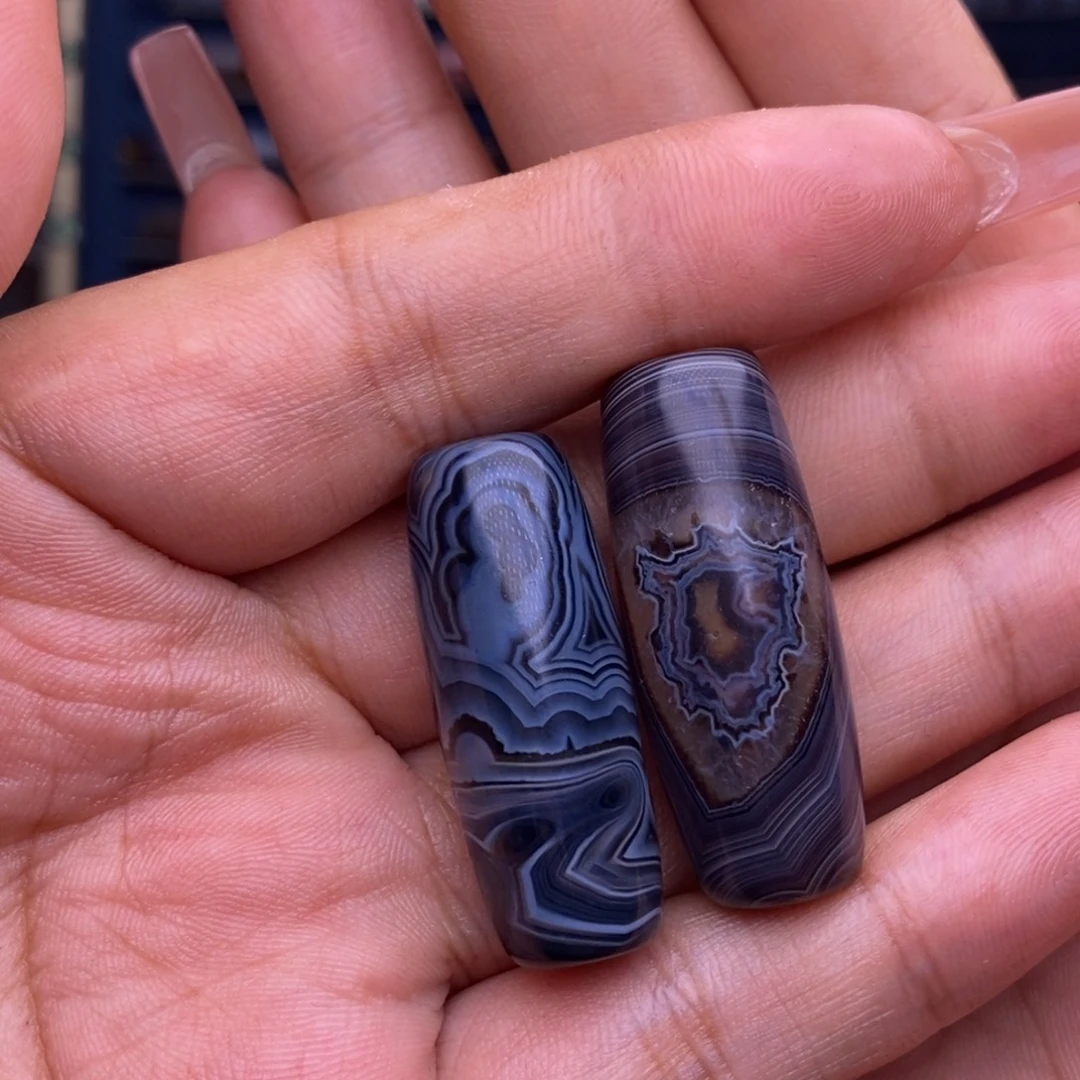 段***玛瑙/玉髓未镶嵌珠宝半成品