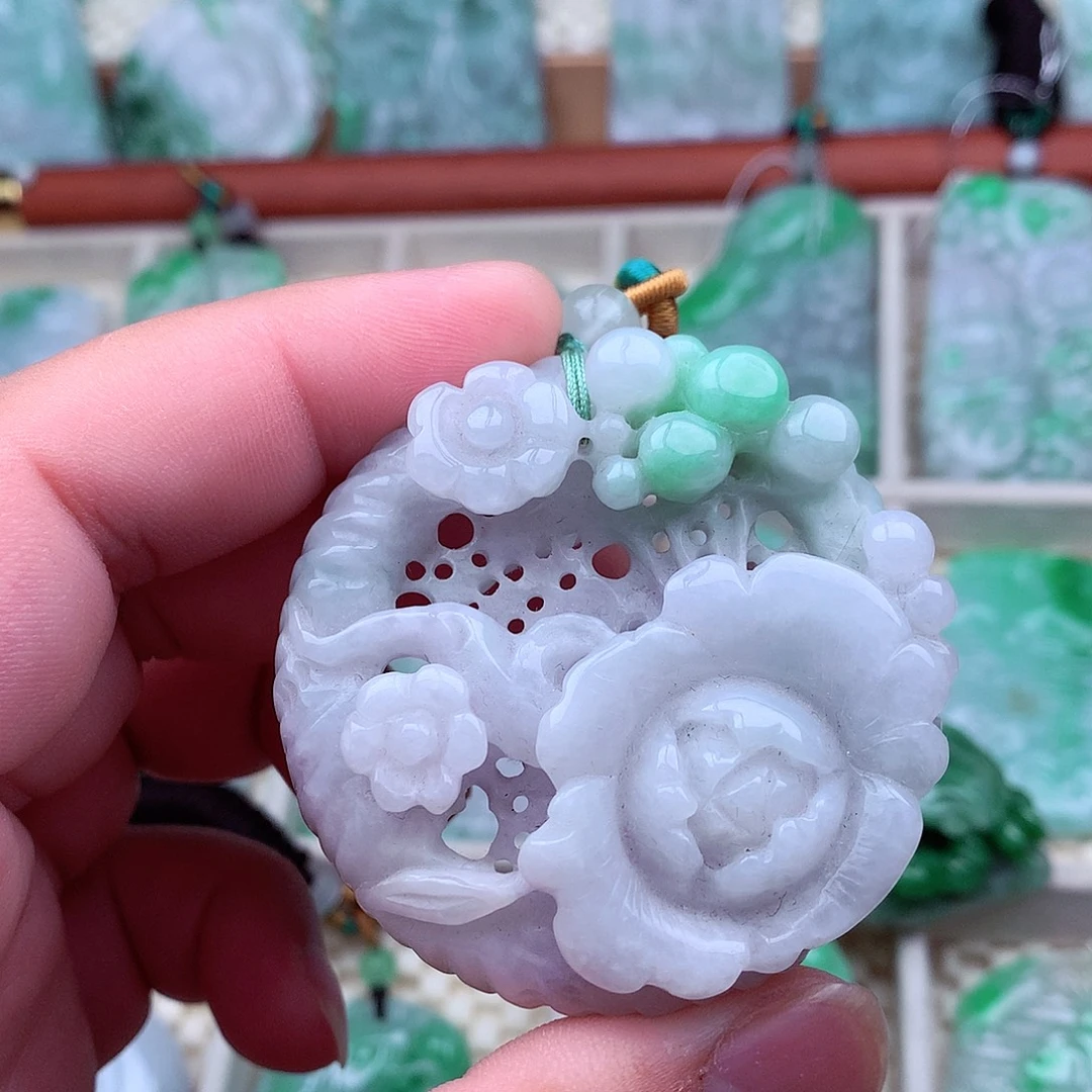 翡翠未镶嵌吊坠(不含链)