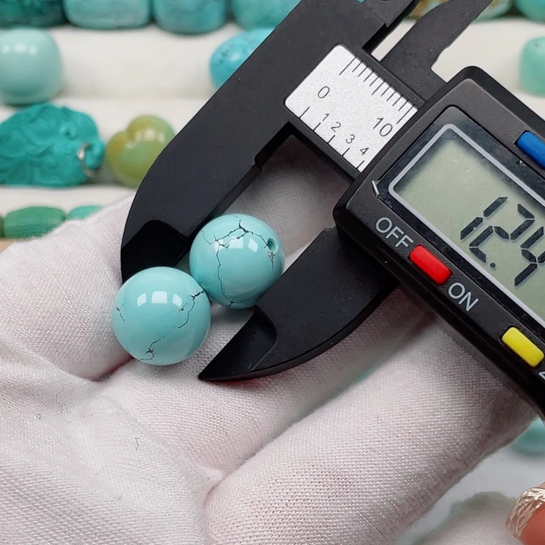 绿松石配饰未镶嵌