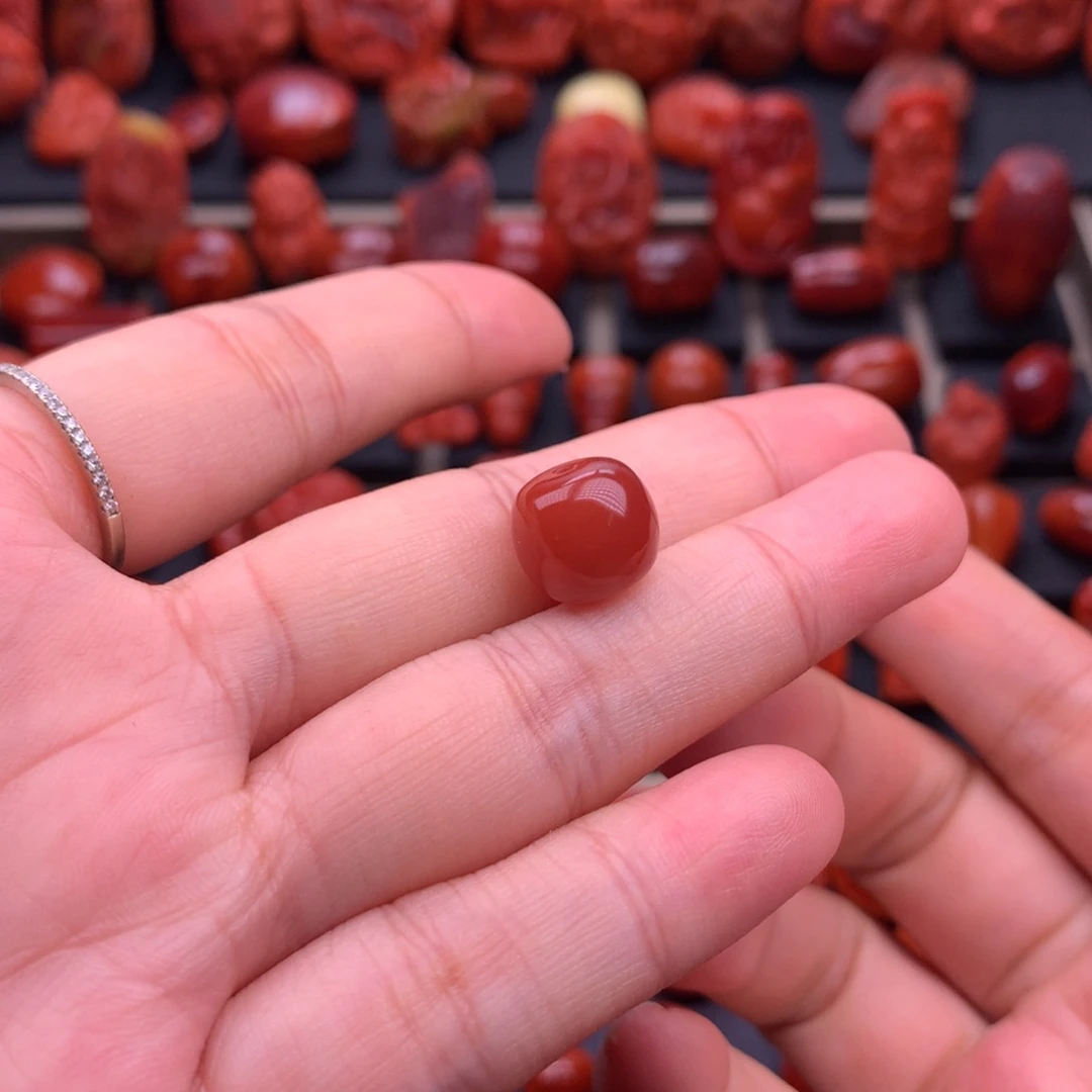 南红玛瑙未镶嵌川料原矿老型单珠11.9mm