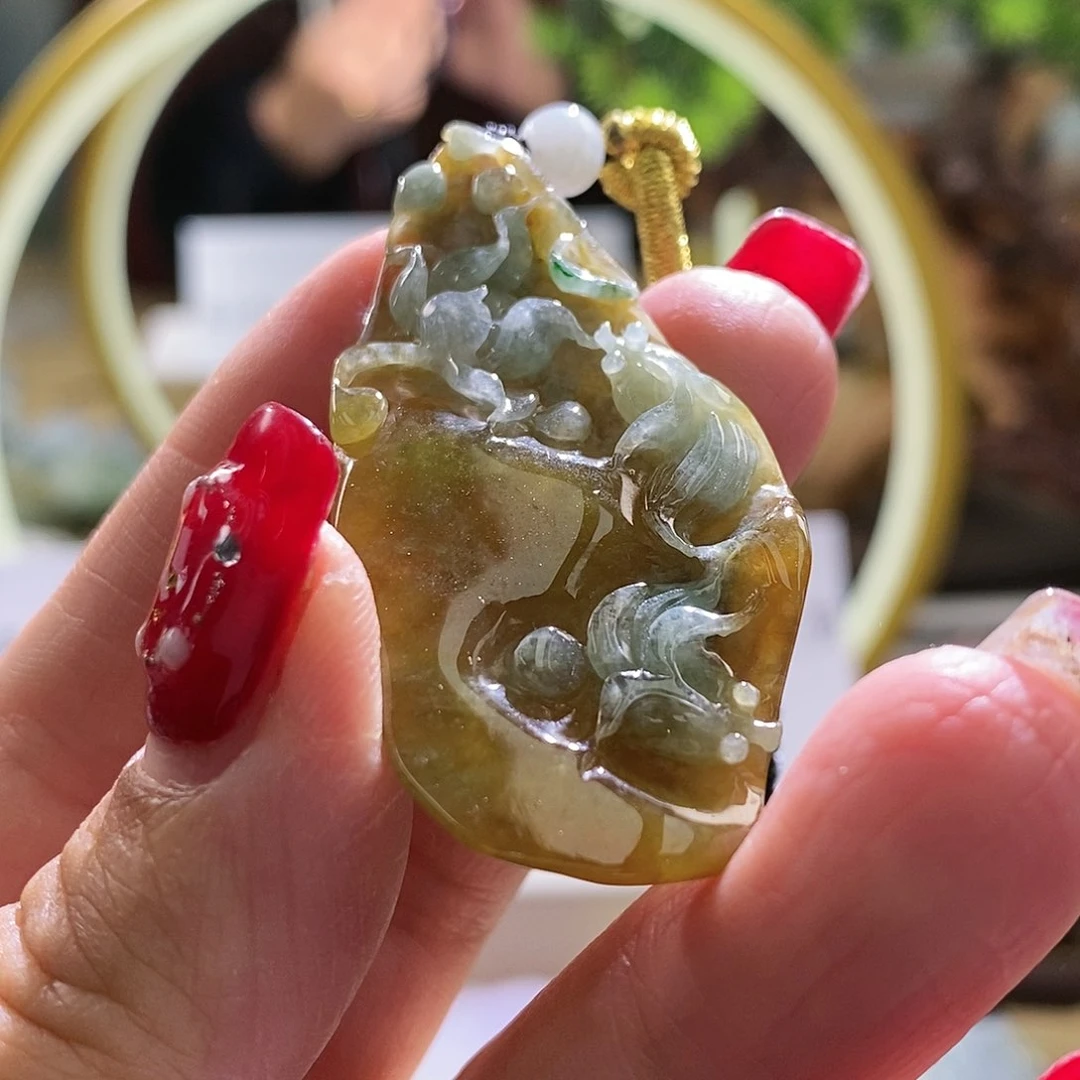 【闪购商品】翡翠颈饰未镶嵌荷叶鱼