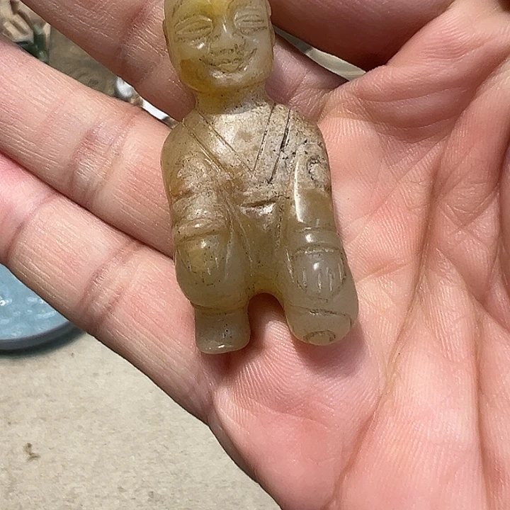 和田玉（糖玉）未镶嵌挂件