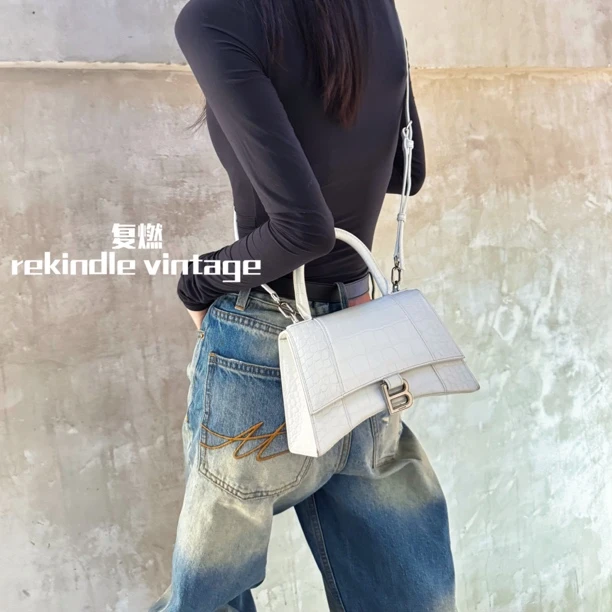 95新 Balenciaga/巴黎世家 复燃精选/白色鳄压沙漏s斜挎包