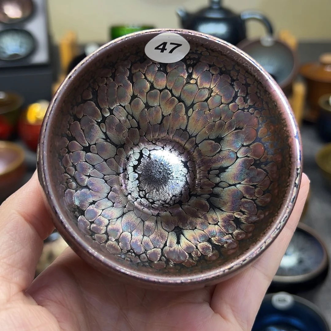 茶盏彩金釉滴波体