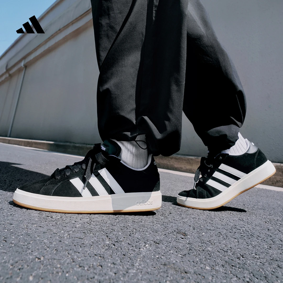 双旦礼遇阿迪达斯「面包鞋」GRAND COURT BASE 00s低帮板鞋JP6335