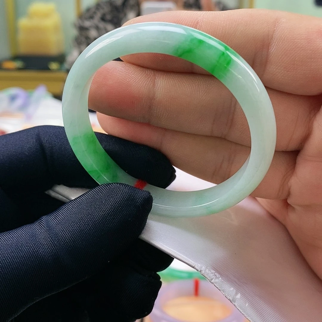 【闪购商品】未镶嵌手镯翡翠白底青