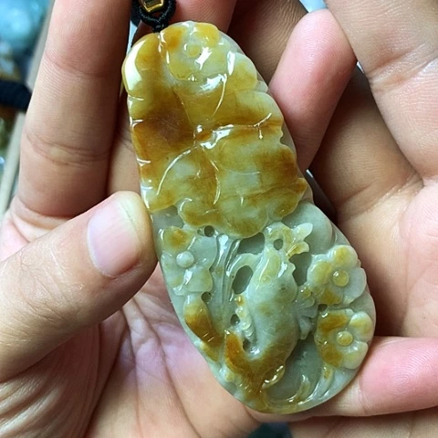 颈饰未镶嵌翡翠福豆豆珠宝翡翠颈饰