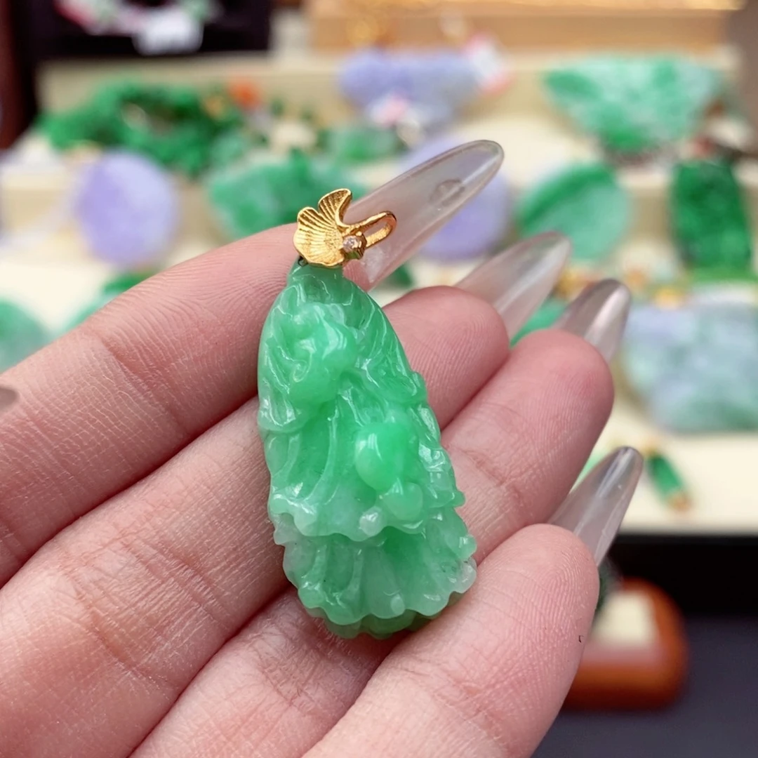 颈饰未镶嵌翡翠w*m翡翠吊坠