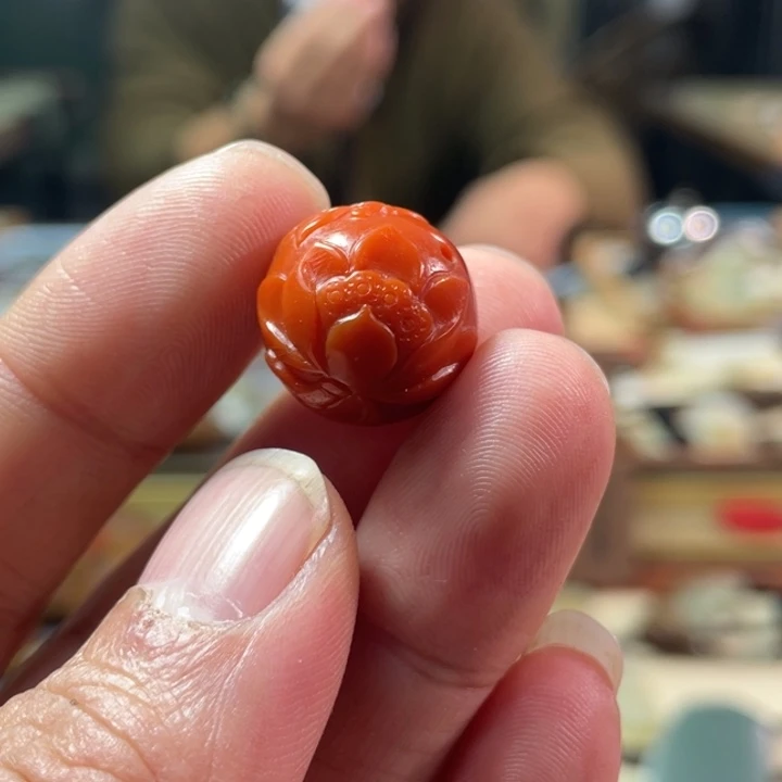 颈饰未镶嵌南红玛瑙