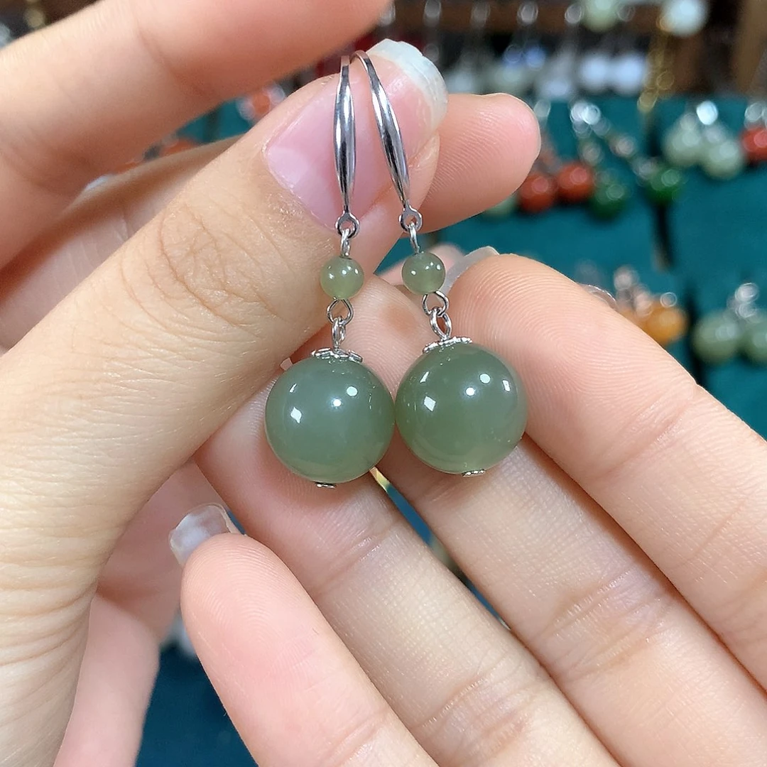 和田玉耳饰银S925镶嵌卡12mm左右晴水绿