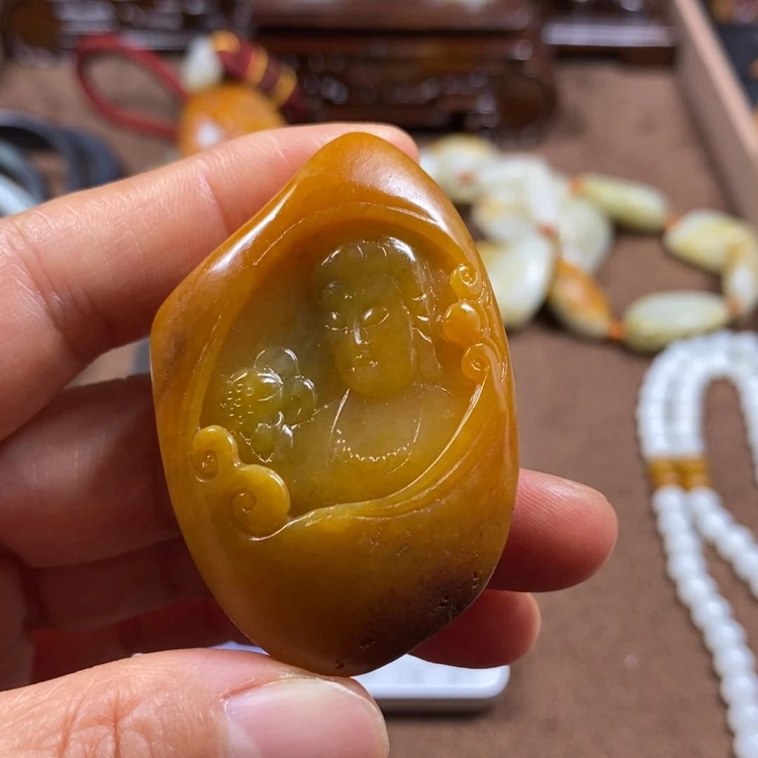 和田玉未镶嵌挂件