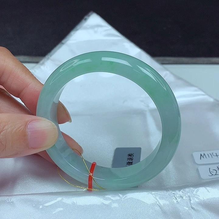 翡翠未镶嵌手镯52圈4685
