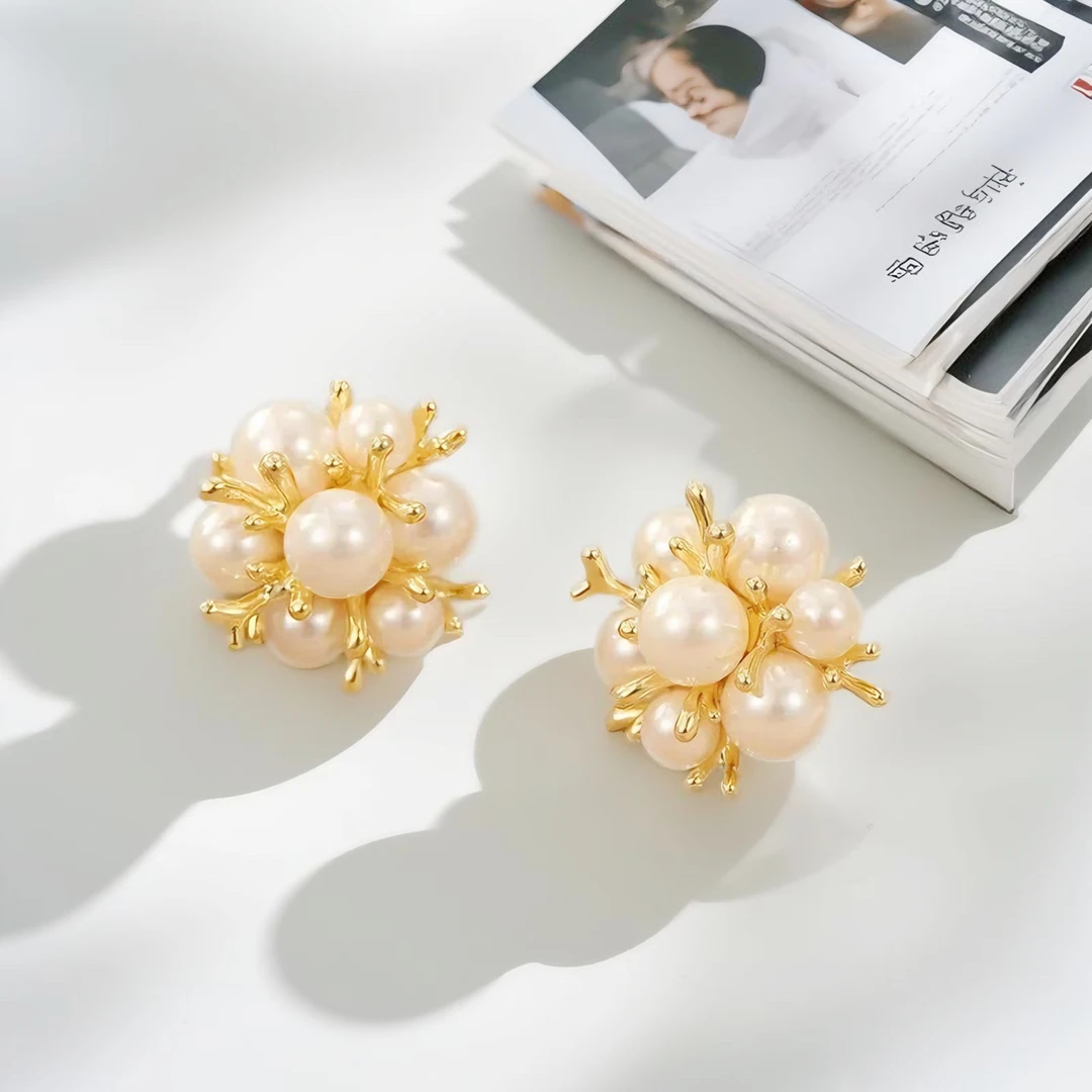 铜合金耳饰 HE7657~金色浪漫~韩国轻奢HEI定制款耳钉