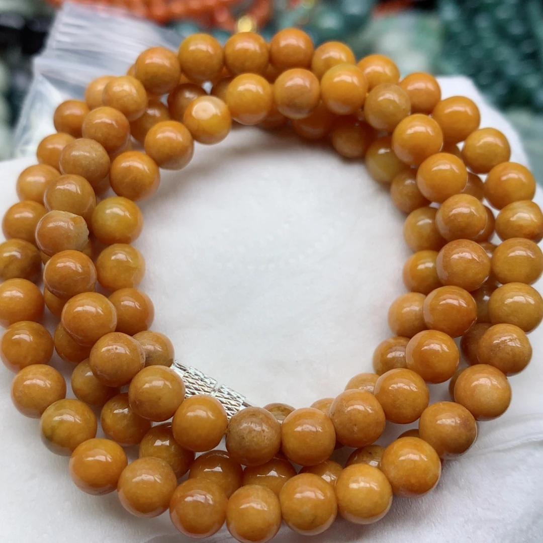 翡翠颈饰未镶嵌手串