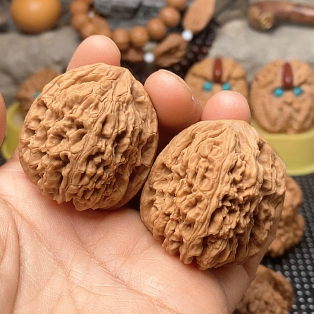 【闪购商品】文玩核桃把件37南疆