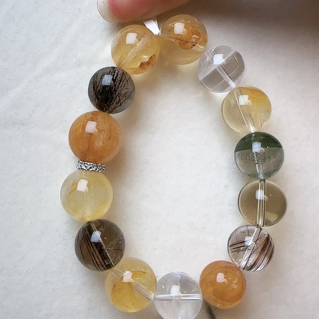 水晶手链未镶嵌y****0大气上档次