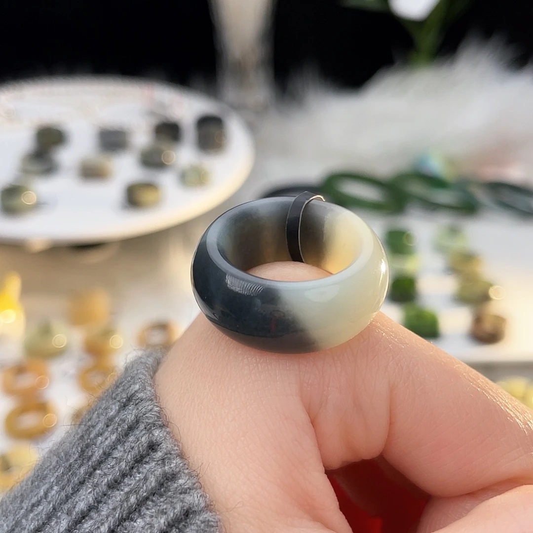 和田玉未镶嵌戒指k102 半墨青花轮胎17.1mm