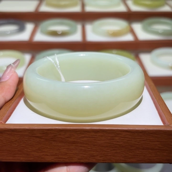 和田玉未镶嵌手镯大轮胎暖黄卡59/60