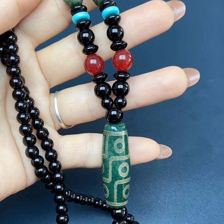 玛瑙/玉髓颈饰合金