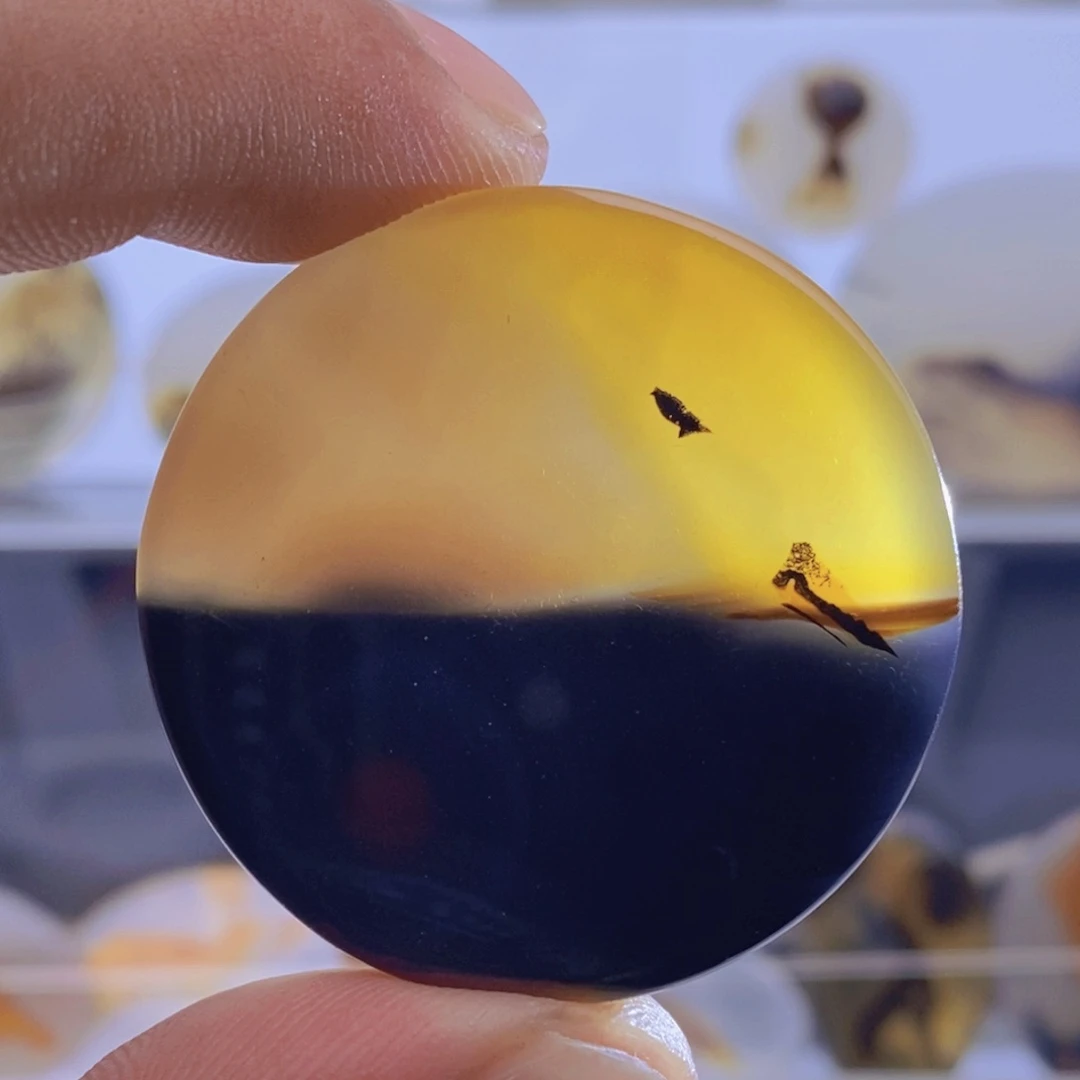 玛瑙/玉髓颈饰未镶嵌