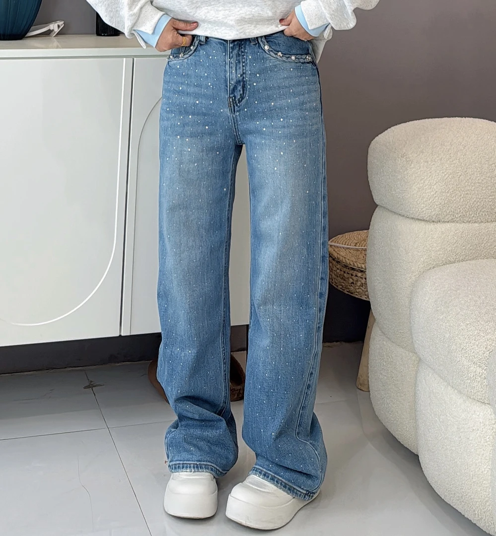 【伟伟专属】满賺 烫钻天空蓝 直筒水洗牛仔裤