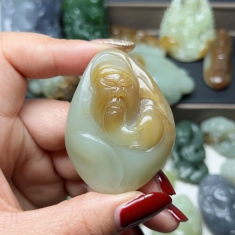 和田玉颈饰未镶嵌同*