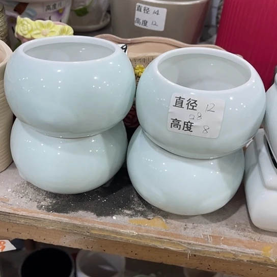 多肉绿植陶瓷花盆9.9包邮，有孔