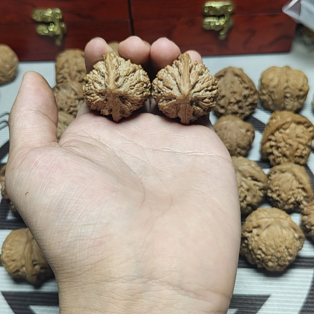随***谦吊坠桃核全品无修塔尖35尺寸