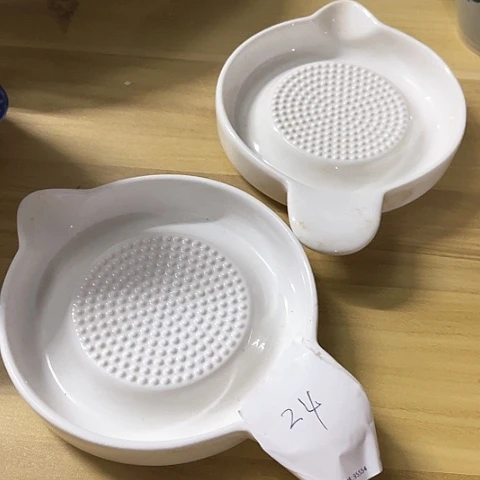 微瑕，不能明火，口径12高度3，2个磨