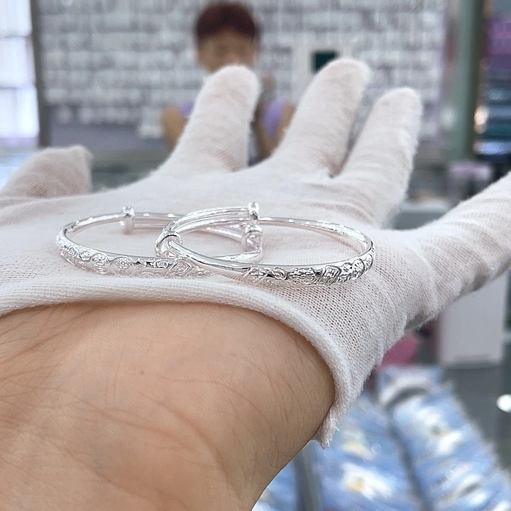 无足银足银999.9手镯