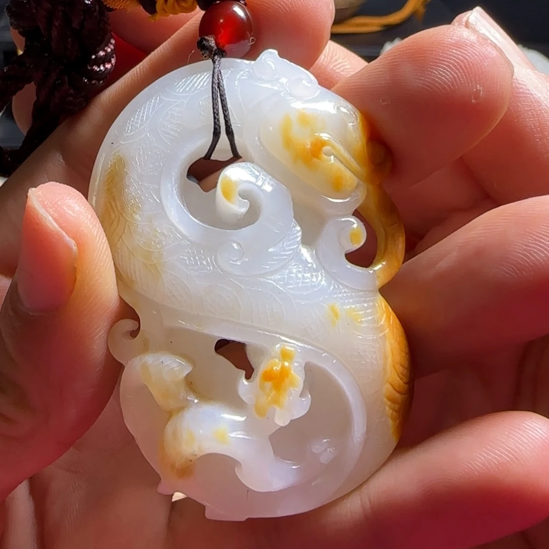 和田玉未镶嵌挂件