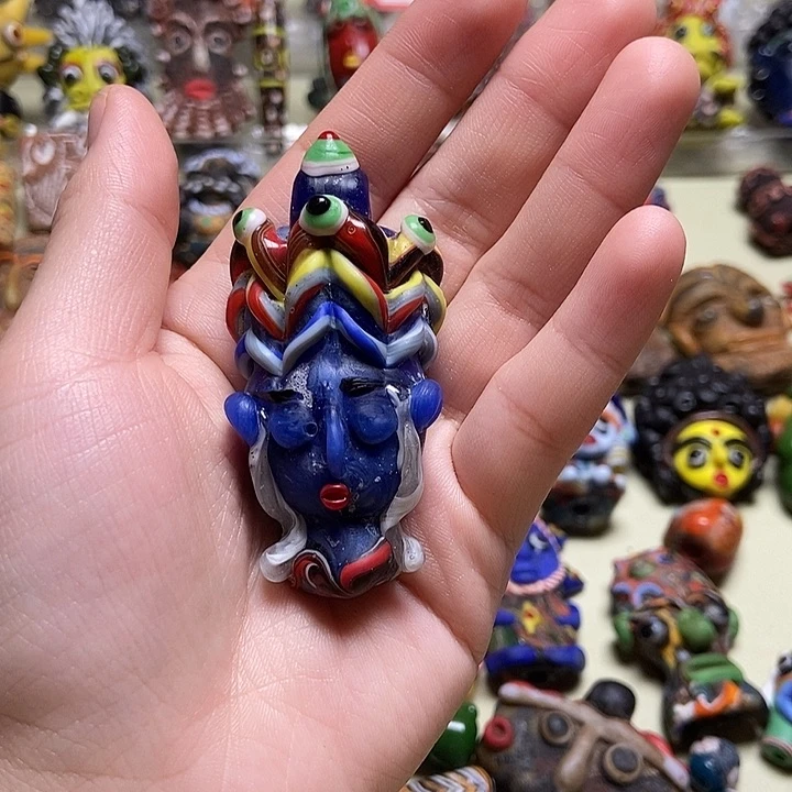 琉璃颈饰唐僧娃娃045