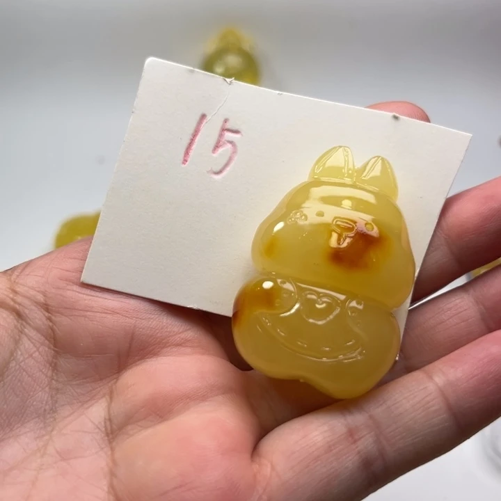 琥珀颈饰未镶嵌琥珀蜜蜡